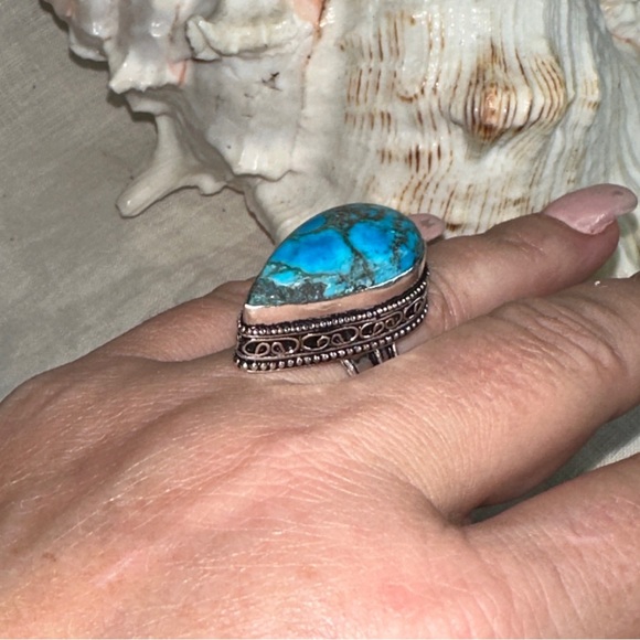 Genuine Kingman Turquoise handcrafted teardrop vintage Ring - Picture 5 of 11